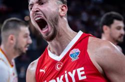 约基奇刷新里程碑，本菲卡四强战力克曼城，晋级概率达65％的简单介绍