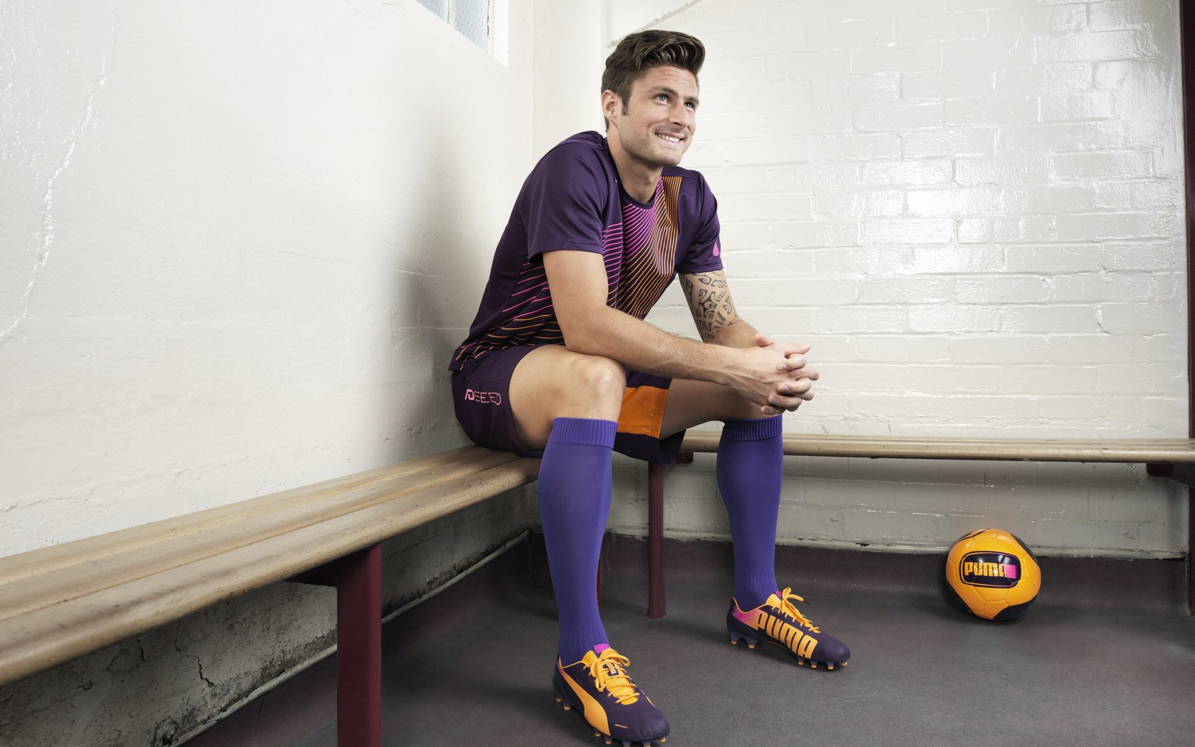 又见绝平！皇家马德里与波尔图鏖战至终场，伊布读秒救主的简单介绍